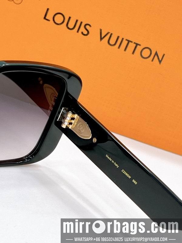 Replica LV Glasses smh105