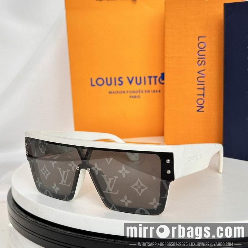 Replica LV Glasses smr149