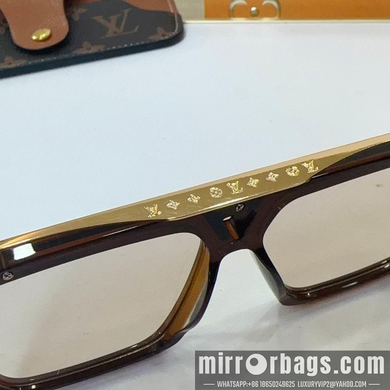 Replica LV Glasses smr120
