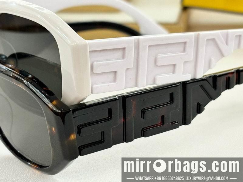Replica Fendi Glasses smx105