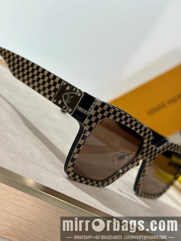 Replica LV Glasses smx126