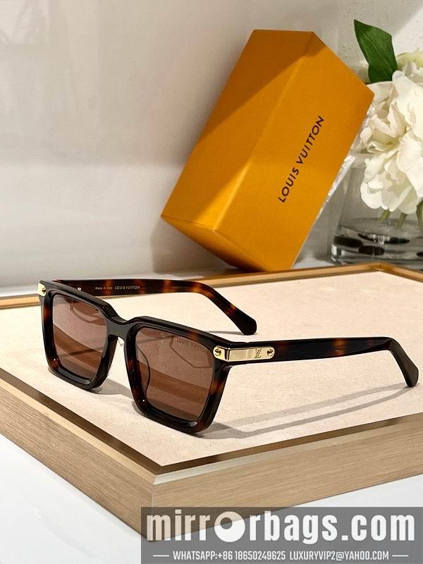 Replica LV Glasses smr49