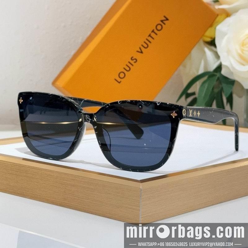 Replica LV Glasses smh180