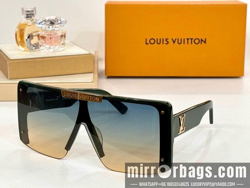 Replica LV Glasses smr59