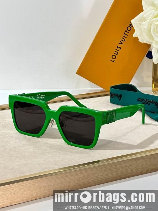 Replica LV Glasses smh26