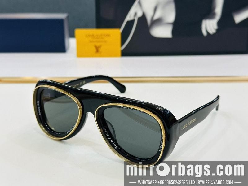 Replica LV Glasses smr102