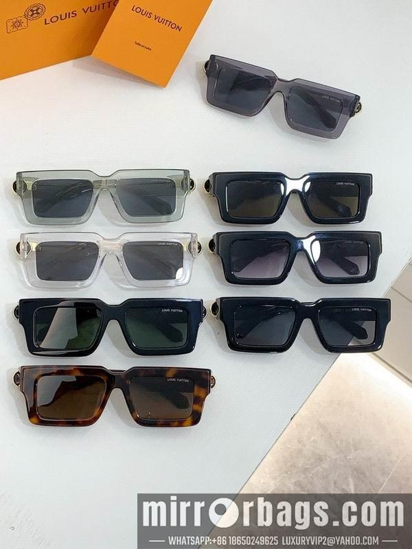 Replica LV Glasses smr48