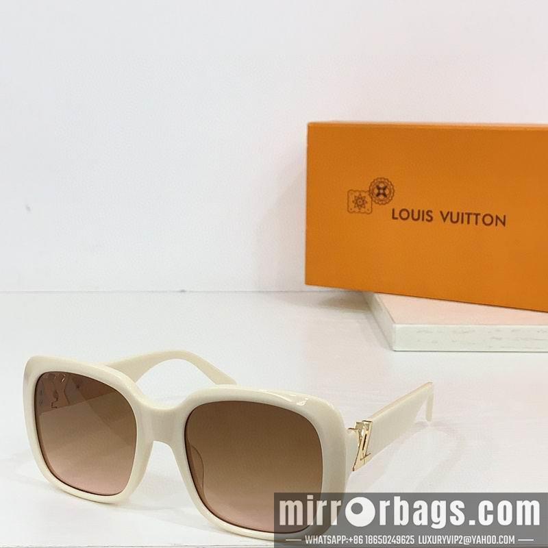 Replica LV Glasses smr53
