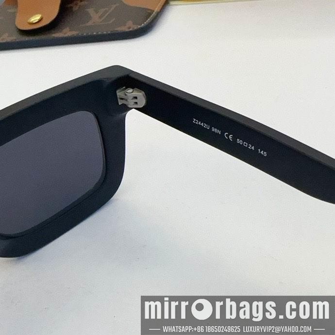 Replica LV Glasses smx209