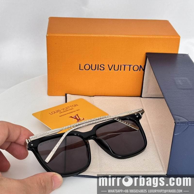 Replica LV Glasses smr148