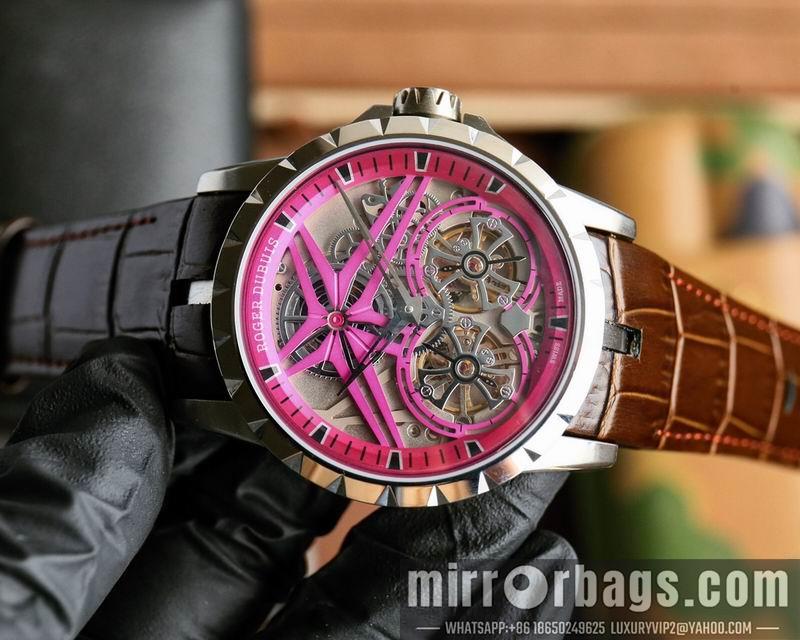 Replica Roger Dubuis 46mm 033101