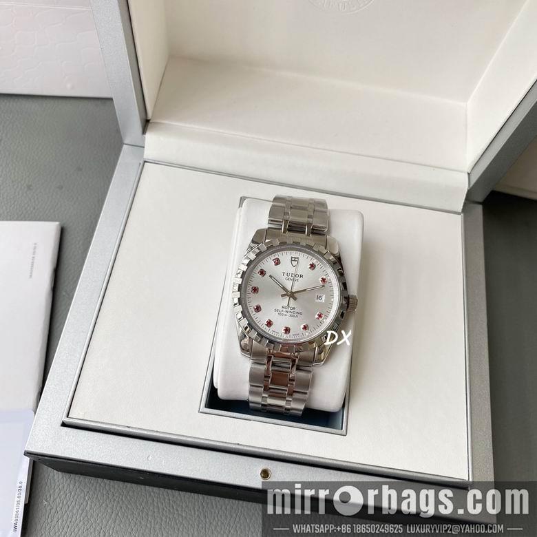 Replica Tudor 40mm 5nms64