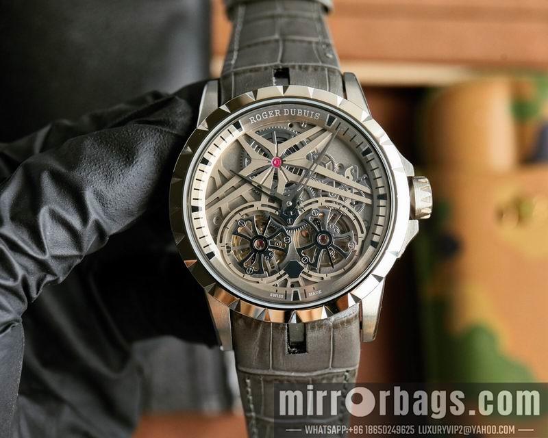 Replica Roger Dubuis 46mm 033101
