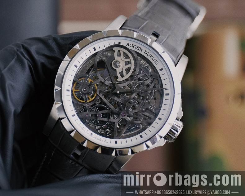 Replica Roger Dubuis watch 46mm 123125