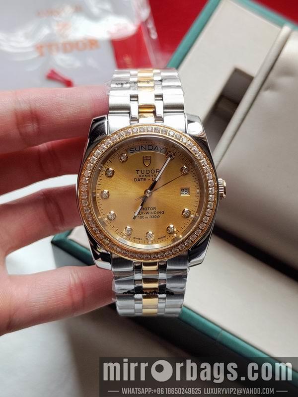 Replica Tudor watch 072433