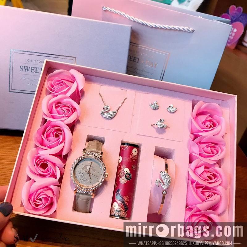 Replica Swarovski 5pcs 041422