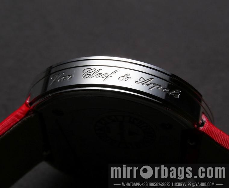 Replica Van Cleef Arpels women 32X8mm 03