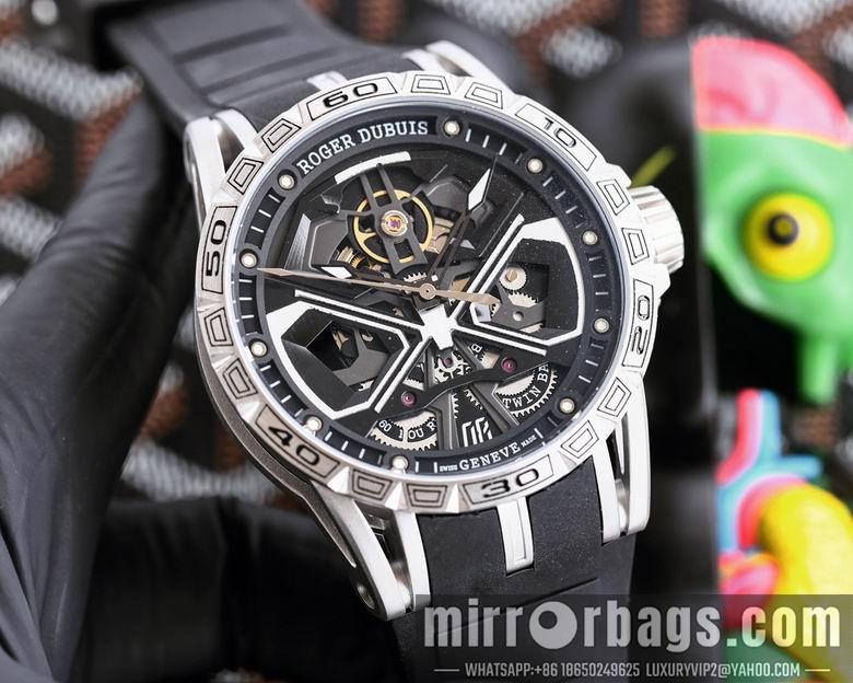 Replica Roger Dubuis 46mm 6nbz32