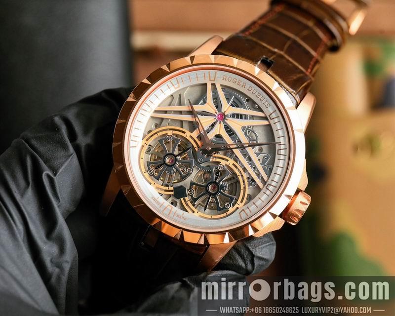 Replica Roger Dubuis 46mm 033101
