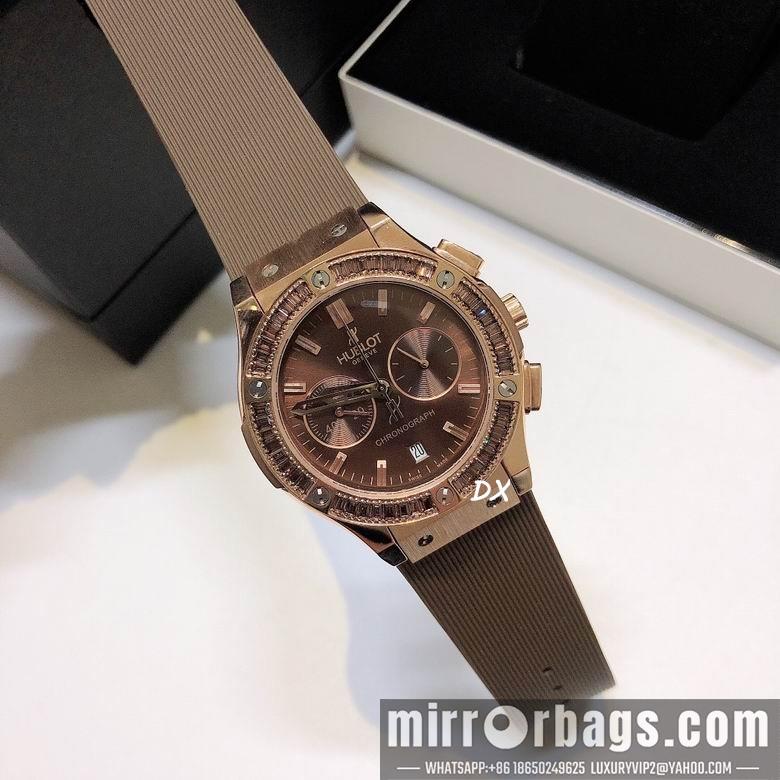 Replica Hublot 38mm 2nms15
