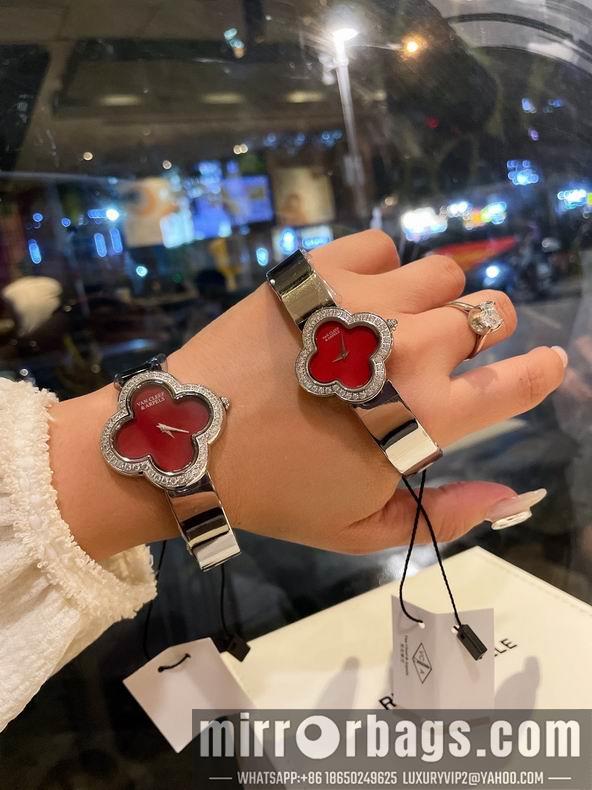 Replica Van Cleef & Arpels watch 090931