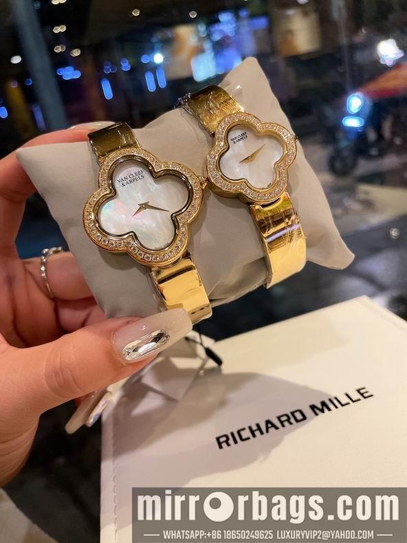 Replica Van Cleef & Arpels watch 090931
