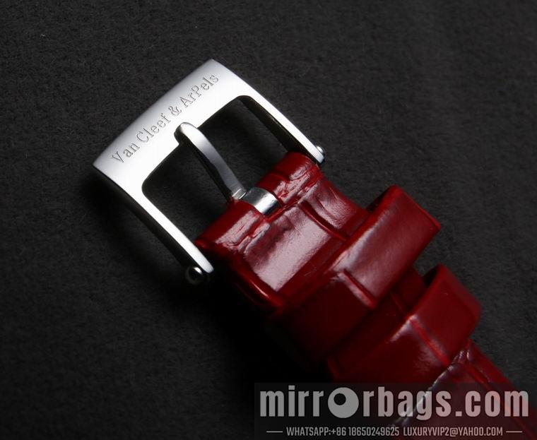 Replica Van Cleef Arpels women 32X8mm 03