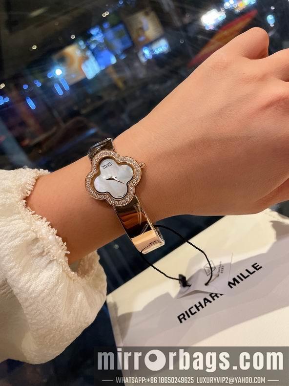Replica Van Cleef & Arpels watch 090931