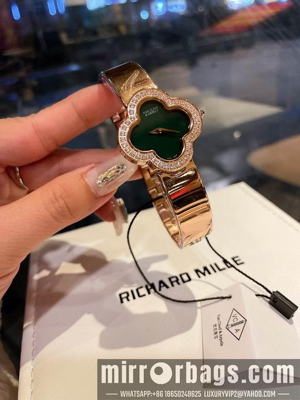 Replica Van Cleef & Arpels watch 090931