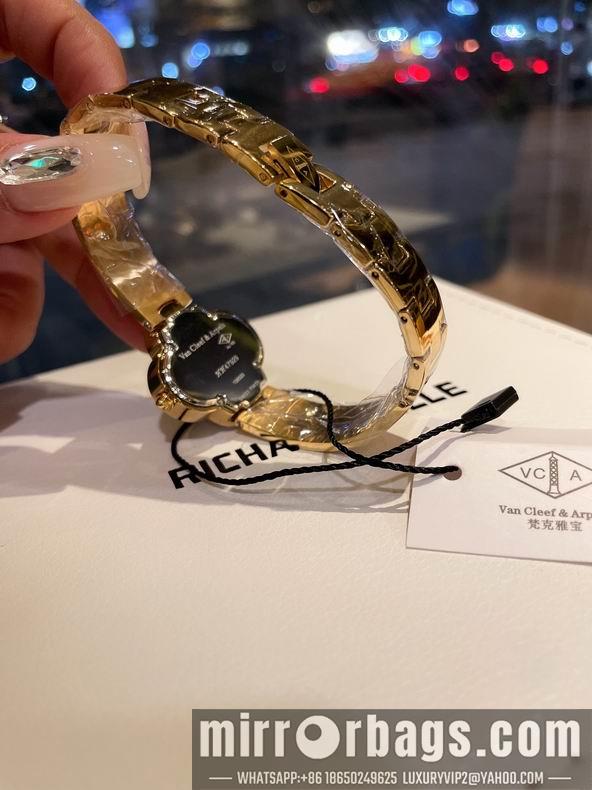 Replica Van Cleef & Arpels watch 090931