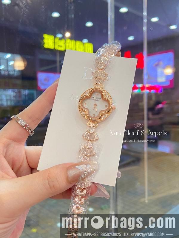 Replica Van Cleef Arpels watch 110162