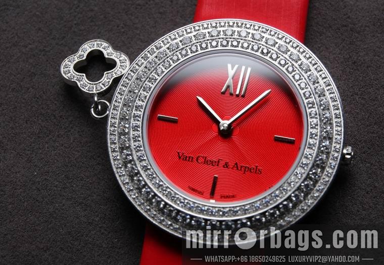 Replica Van Cleef Arpels women 32X8mm 03