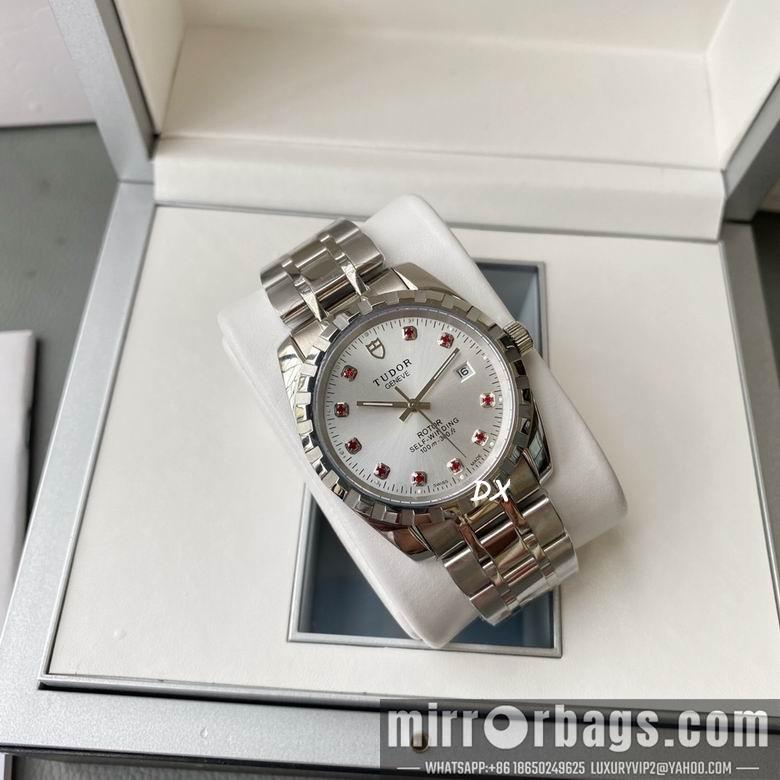 Replica Tudor 40mm 5nms64