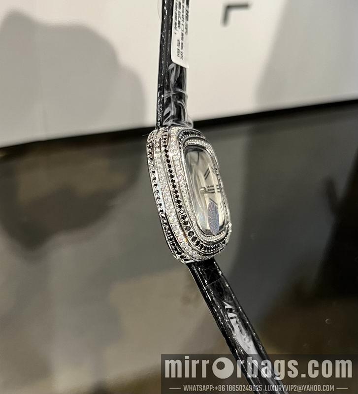 Replica Cartier 30.44X33.78X7.08mm 060308