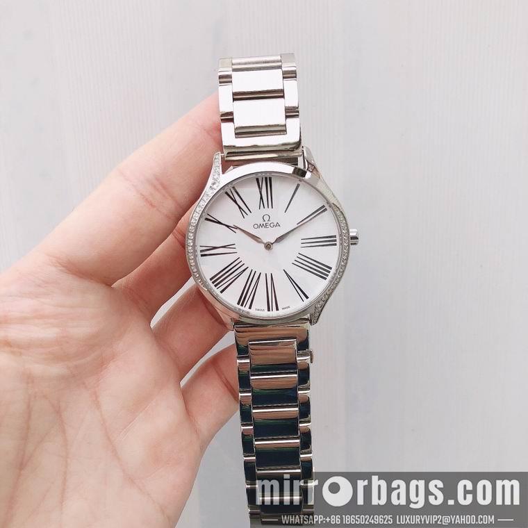 Replica Omega men 42mm M05