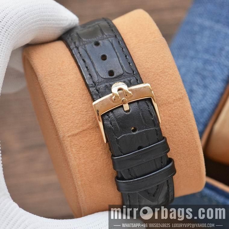 Replica Omega men 40mm M31