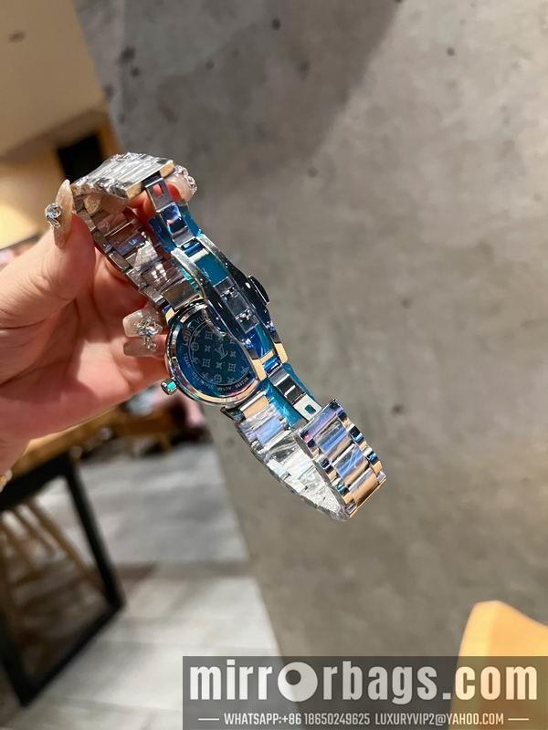 Replica LV watch 1218102