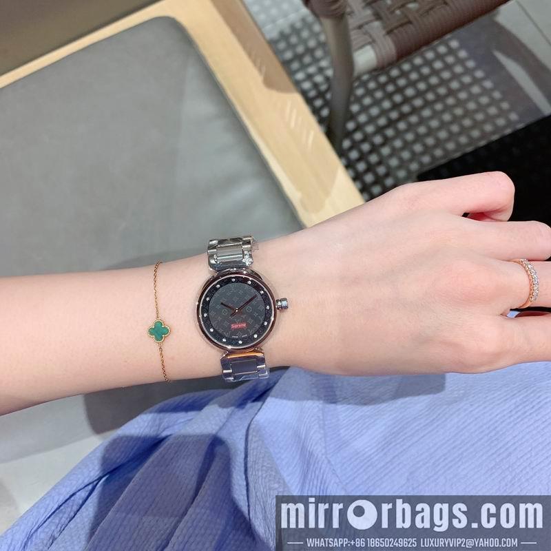 Replica LV X Supreme watch 081658