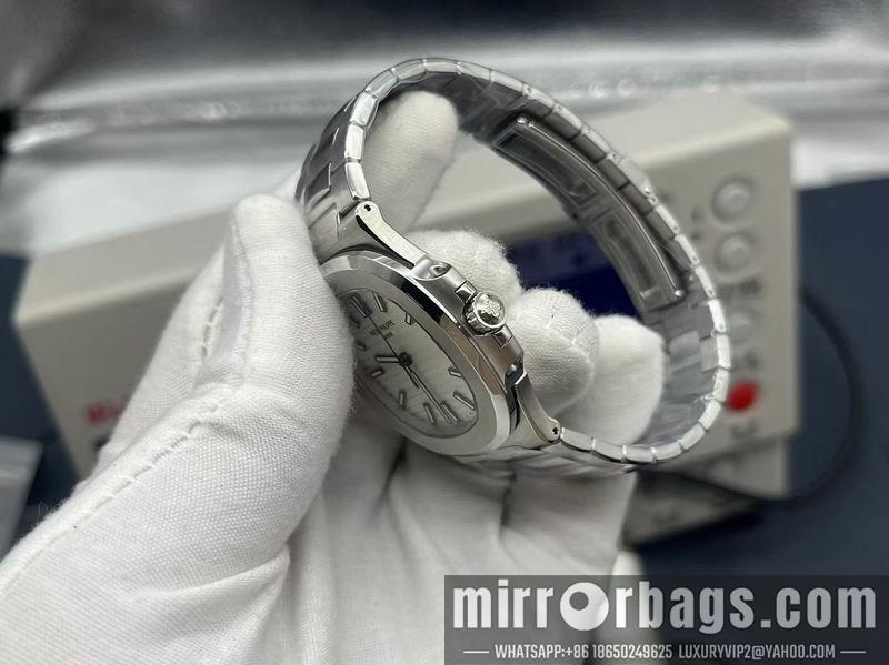 Replica Patek Philippe watch 0224107