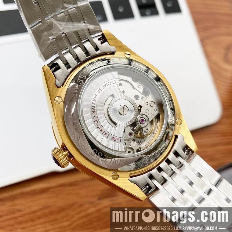 Replica Omega men 40mm M07