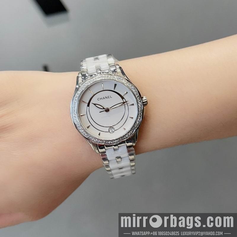 Replica Chanel 35mm 022422