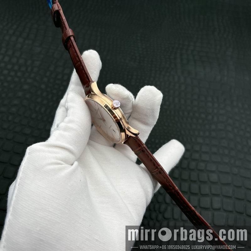 Replica Jaeger Lecoultre 40mm 0427108