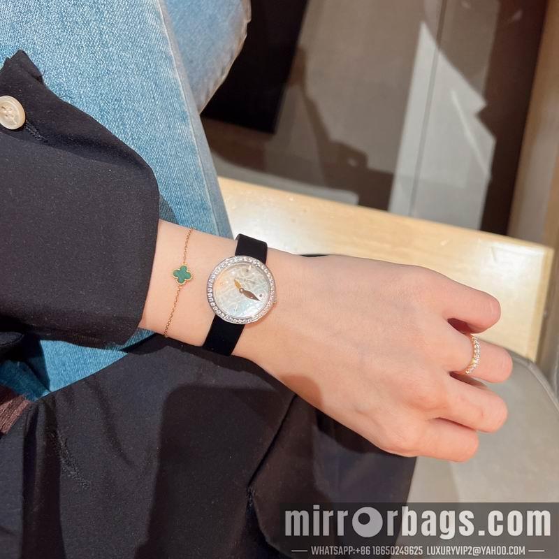 Replica LV 30X11mm 032556