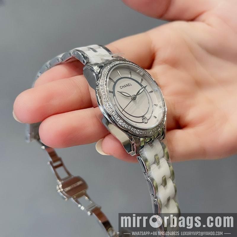 Replica Chanel 35mm 022422