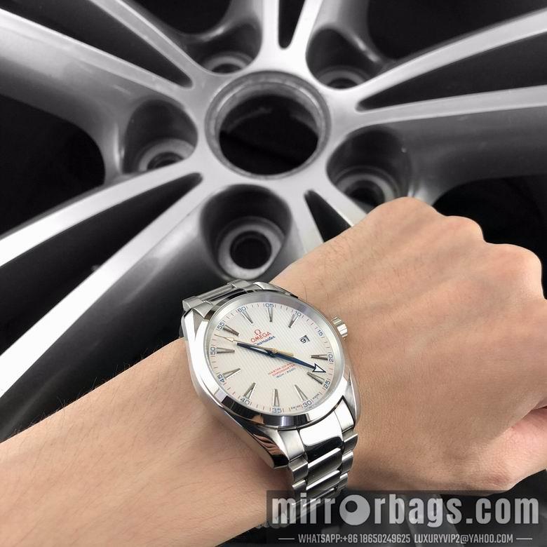 Replica Omega watch 41mm M114