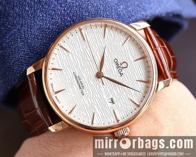 Replica Omega men 42mm M35
