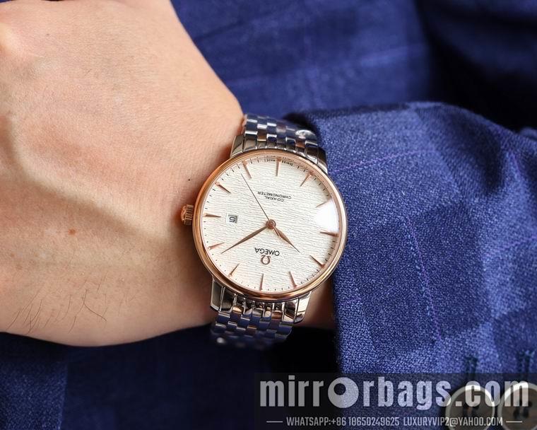 Replica Omega men 42mm M35