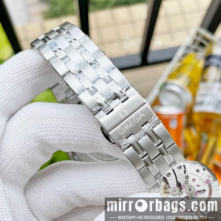 Replica Omega men 44mm M07