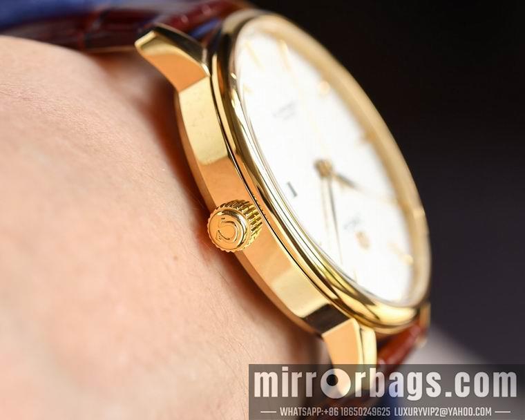 Replica Omega men 42mm M35