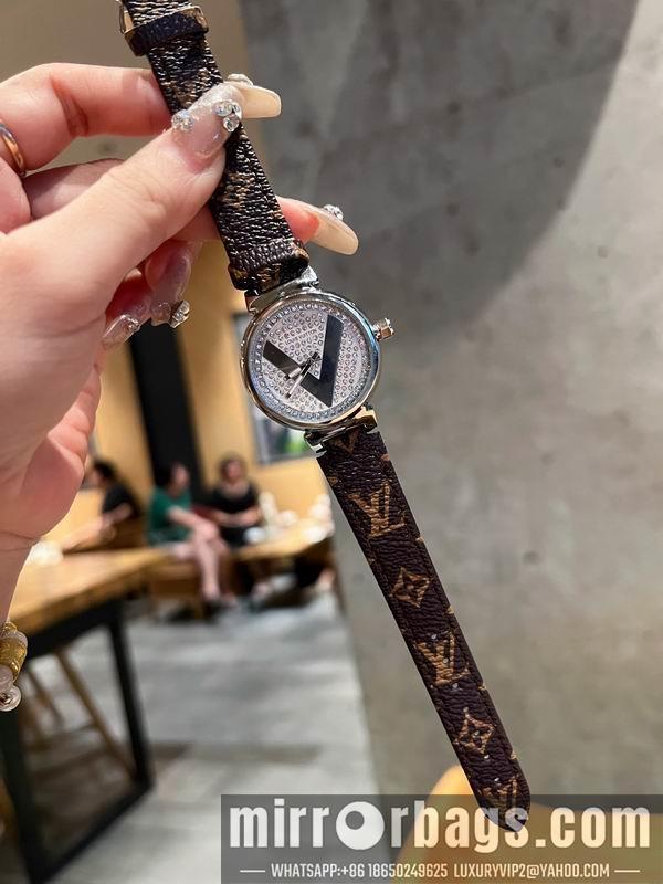 Replica LV watch 121899